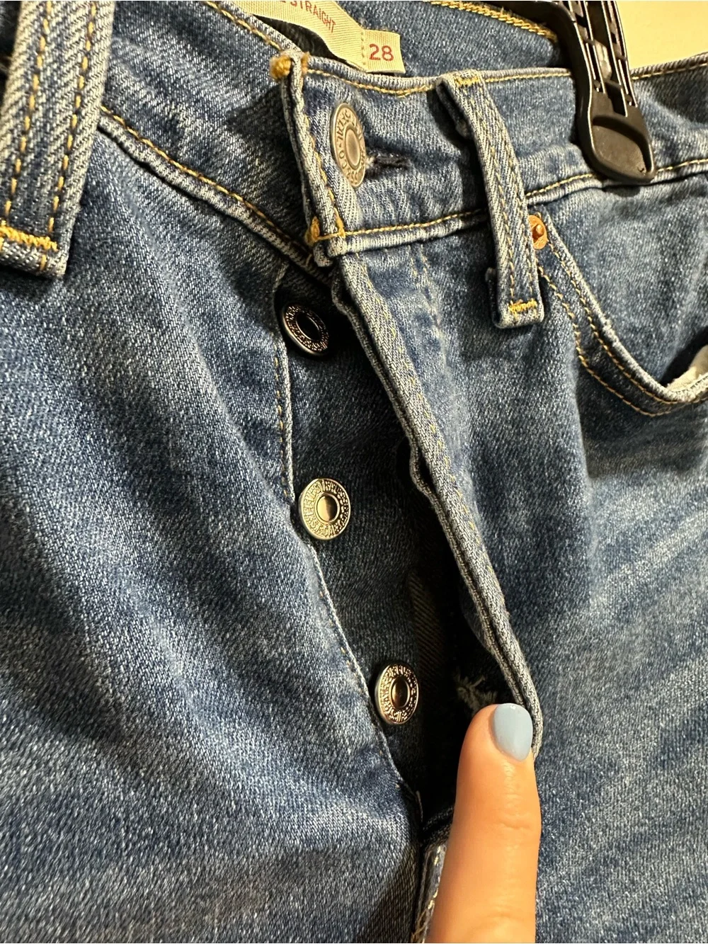 Women’s Levi's Wedgie Straight Jeans - Size 28